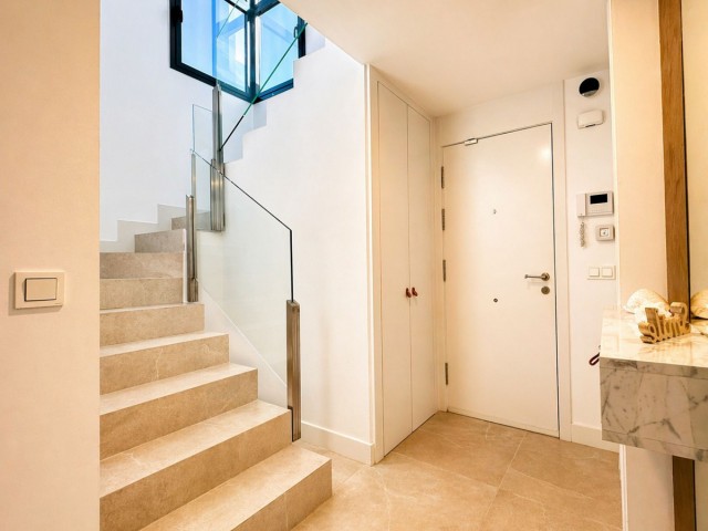 Appartement avec 2 Chambres  à Cabopino
