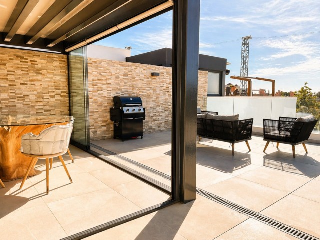 Appartement avec 2 Chambres  à Cabopino
