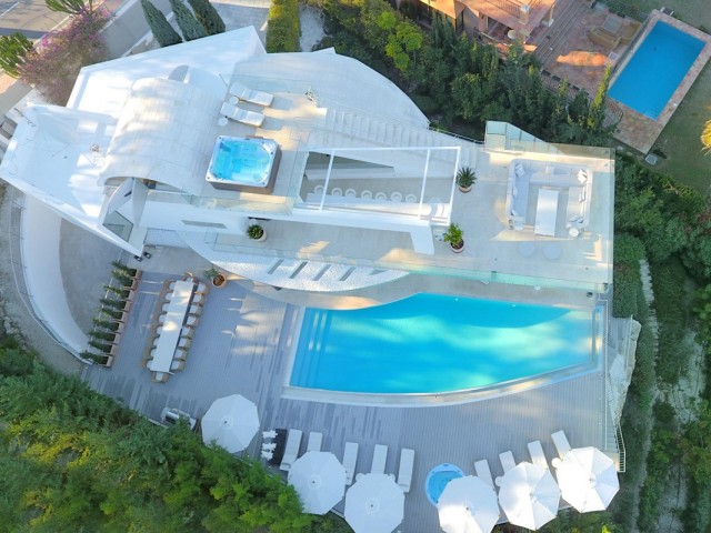 7 Bedrooms Villa in Nueva Andalucía