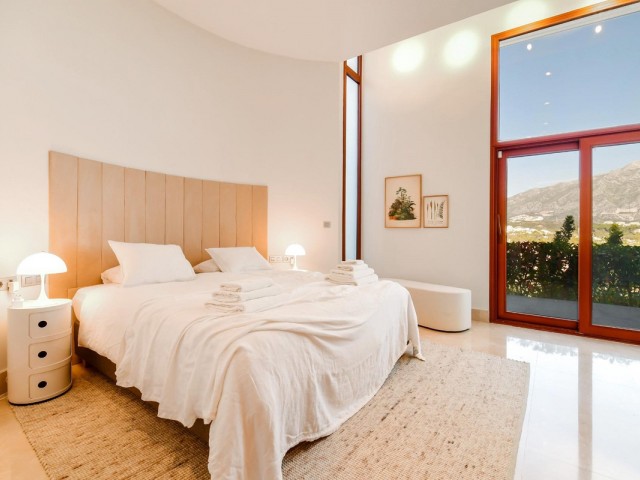 7 Schlafzimmer Villa in Nueva Andalucía