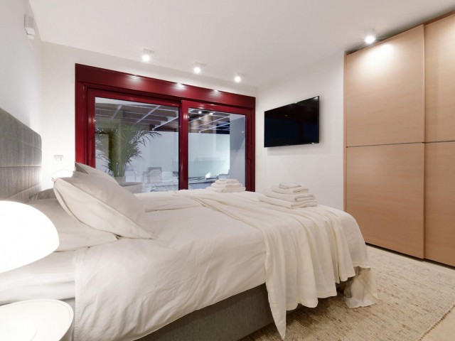 7 Schlafzimmer Villa in Nueva Andalucía