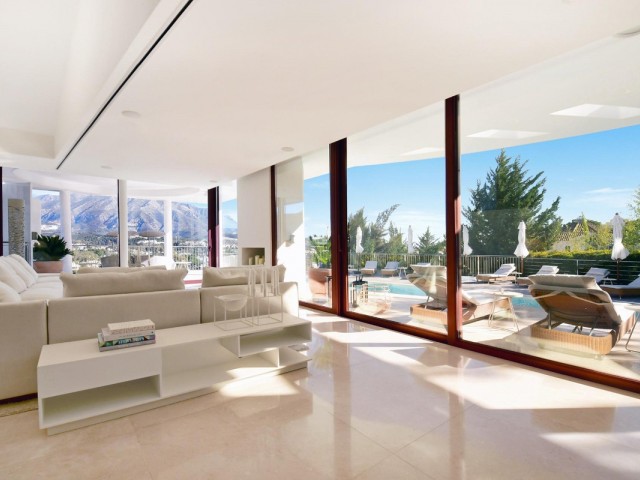 7 Makuuhuoneen Huvila Nueva Andalucía