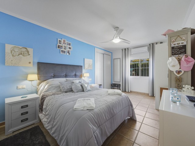3 Bedrooms Villa in Benalmadena Costa