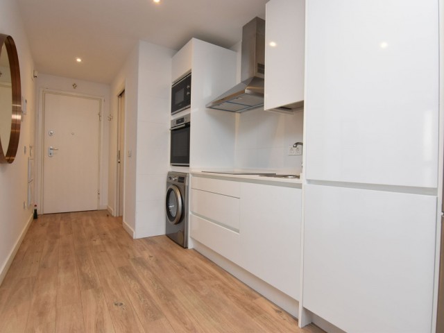 2 Soveroms Leilighet i Torremolinos