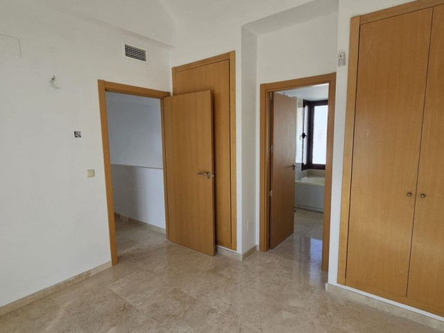 3 Sovrums Radhus i Doña Julia