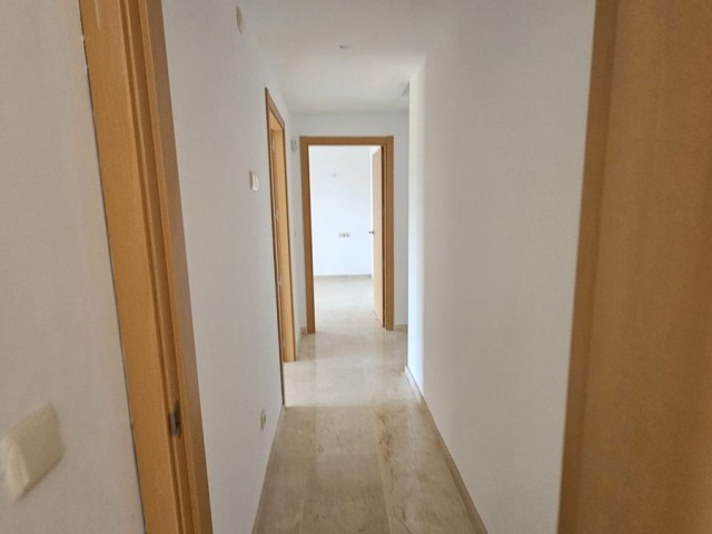 3 Slaapkamer Rijtjeshuis in Doña Julia