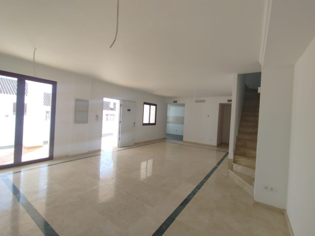 3 Schlafzimmer Reihenhaus in Doña Julia