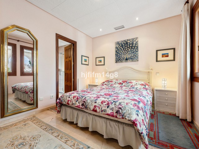 2 Makuuhuoneen Huoneisto Nueva Andalucía