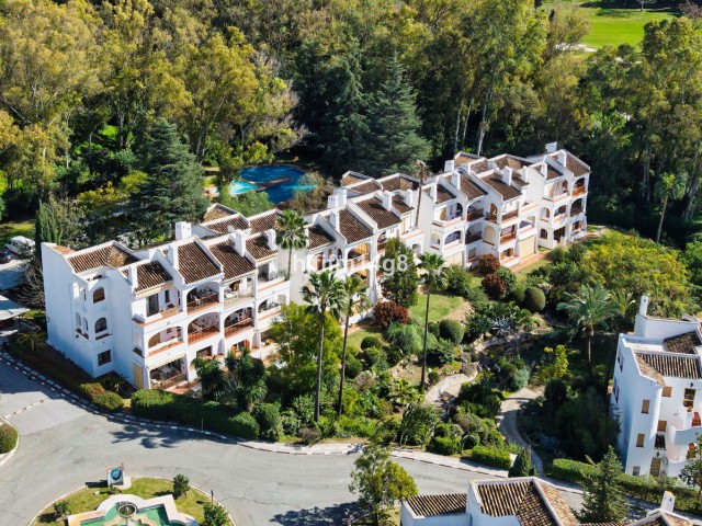 2 Makuuhuoneen Huoneisto Nueva Andalucía