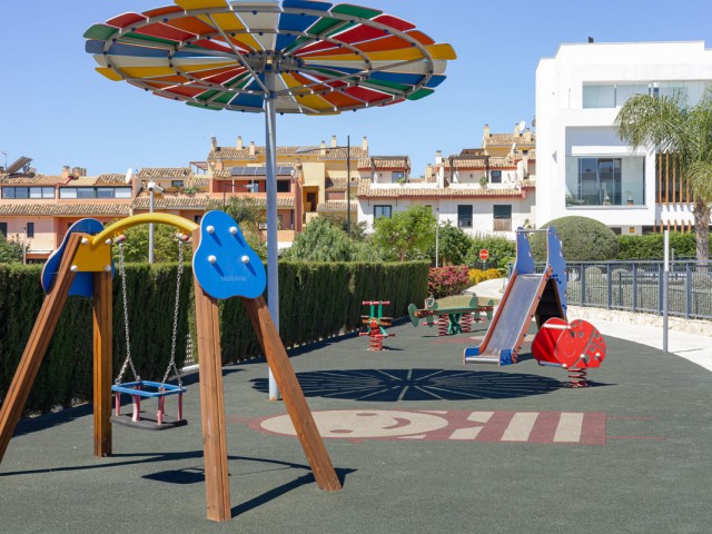 2 Schlafzimmer Apartment in Estepona