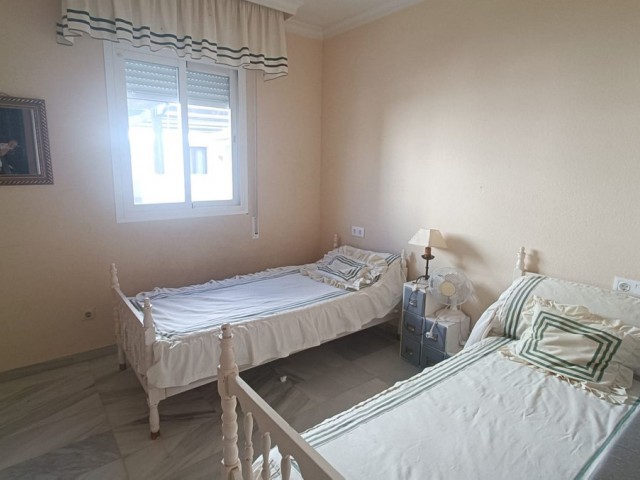 Appartement avec 2 Chambres  à Puerto Banús