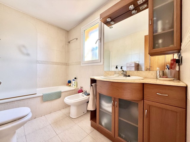 4 Slaapkamer Villa in Estepona