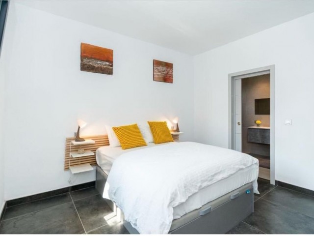 6 Schlafzimmer Villa in Nueva Andalucía