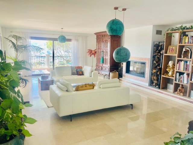 4 Schlafzimmer Villa in Valtocado