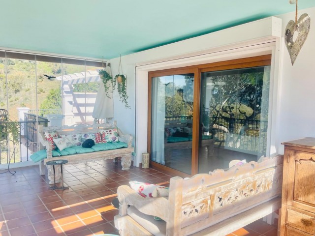 4 Schlafzimmer Villa in Valtocado