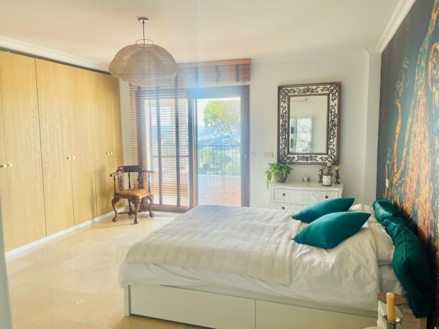 4 Schlafzimmer Villa in Valtocado