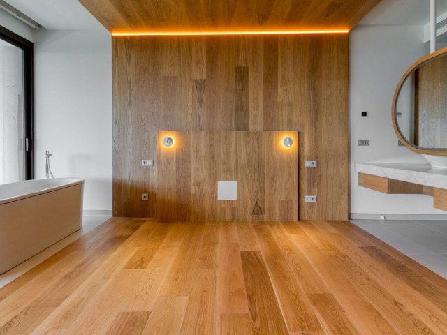 2 Bedrooms Apartment in Fuengirola