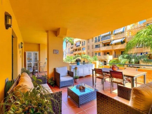 3 Schlafzimmer Apartment in San Pedro de Alcántara