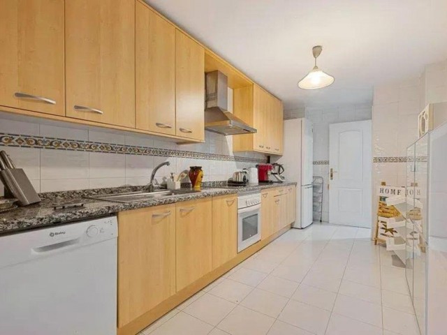 3 Schlafzimmer Apartment in San Pedro de Alcántara