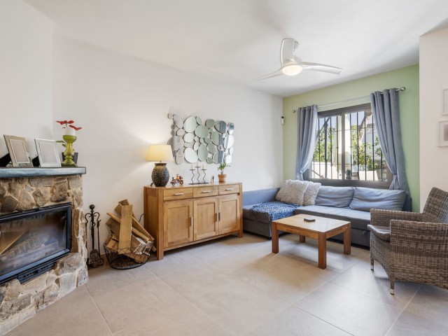 Adosado, Cerros del Aguila, R5308018