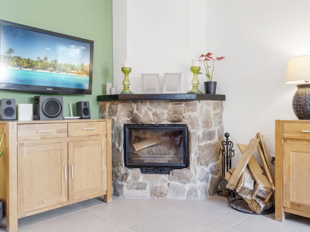 Adosado con 3 Dormitorios  en Cerros del Aguila