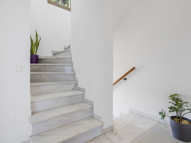 Adosado con 3 Dormitorios  en Cerros del Aguila