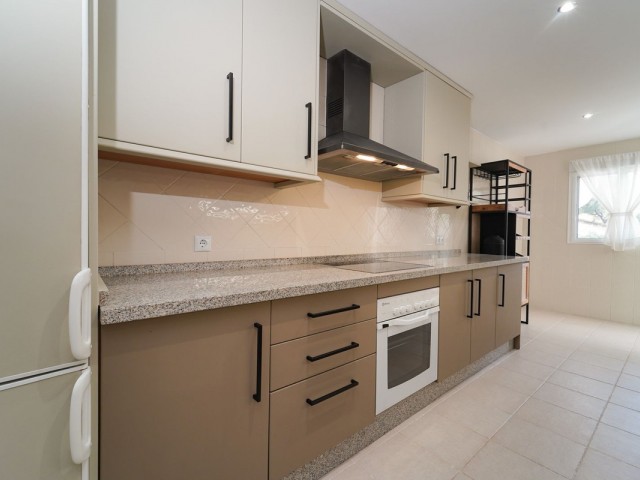 Takvåning i Elviria