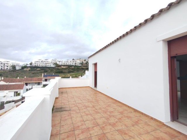 Adosado con 2 Dormitorios  en Doña Julia