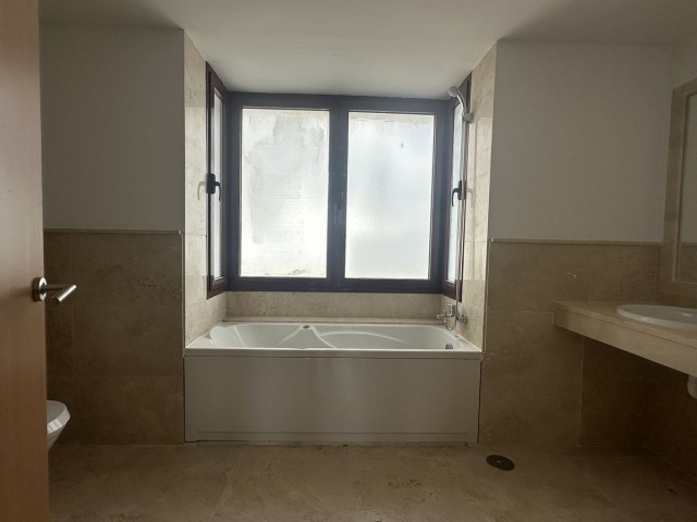 2 Makuuhuoneen Rivitalo Doña Julia