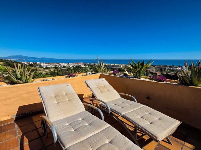 Penthouse in La Duquesa