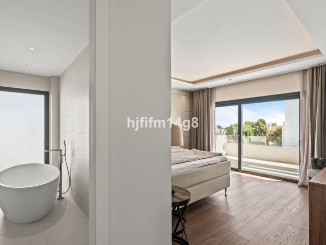 5 Schlafzimmer Villa in San Pedro de Alcántara