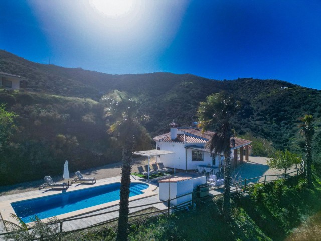 Villa avec 3 Chambres  à Arenas