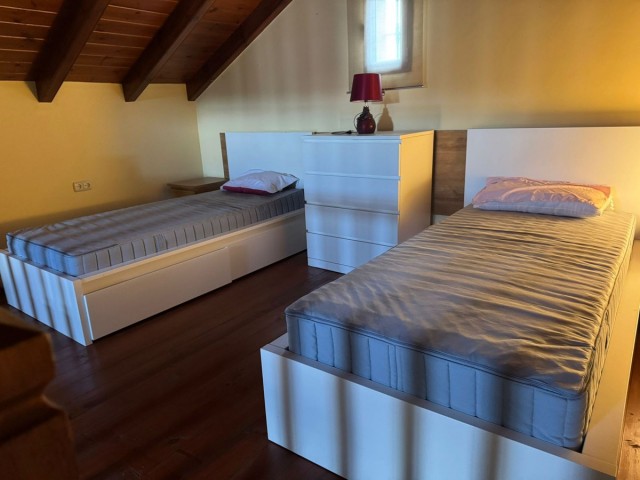 2 Soveroms Villa i Estepona