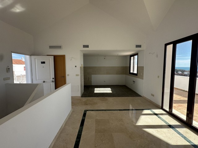 3 Slaapkamer Rijtjeshuis in Doña Julia