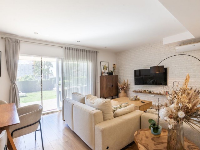 4 Bedrooms Townhouse in Benalmadena