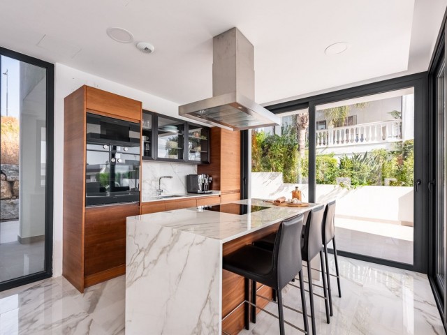 3 Slaapkamer Villa in Estepona