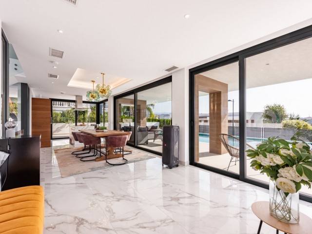 3 Schlafzimmer Villa in Estepona