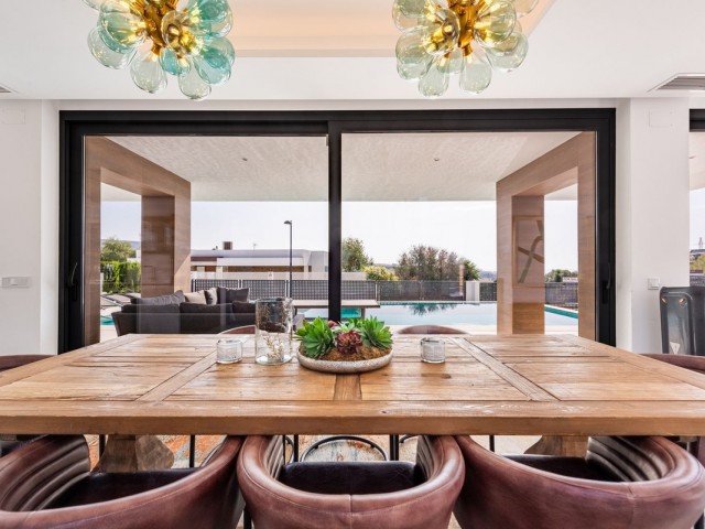 3 Schlafzimmer Villa in Estepona