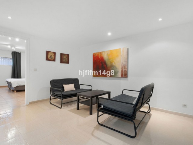 4 Bedrooms Apartment in Nueva Andalucía