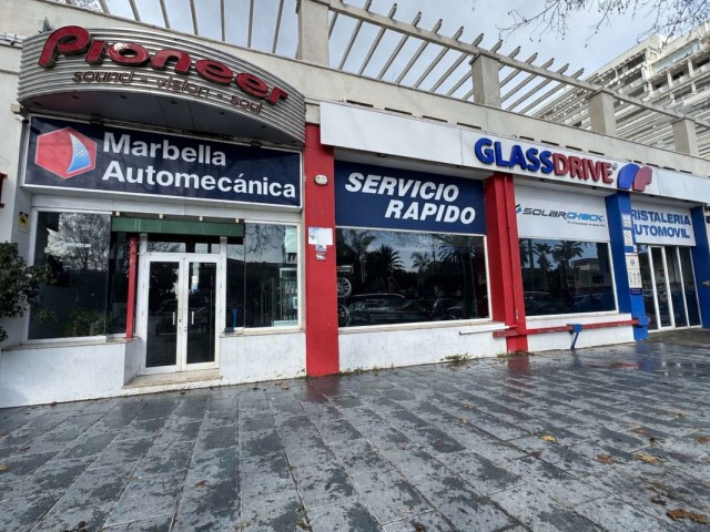 Comercial con 0 Dormitorios  en Marbella