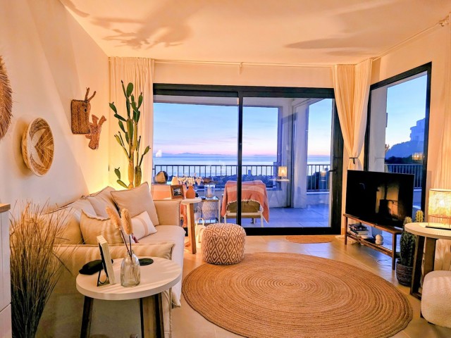 Penthouse in Altos de los Monteros
