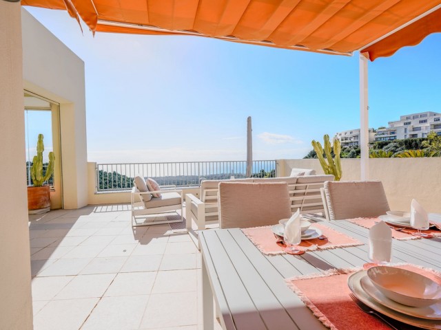 Penthouse in Altos de los Monteros