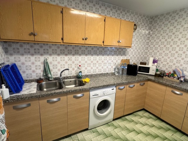 4 Soveroms Villa i Estepona