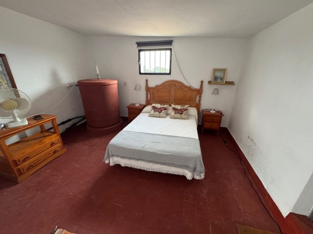 4 Soveroms Villa i Estepona