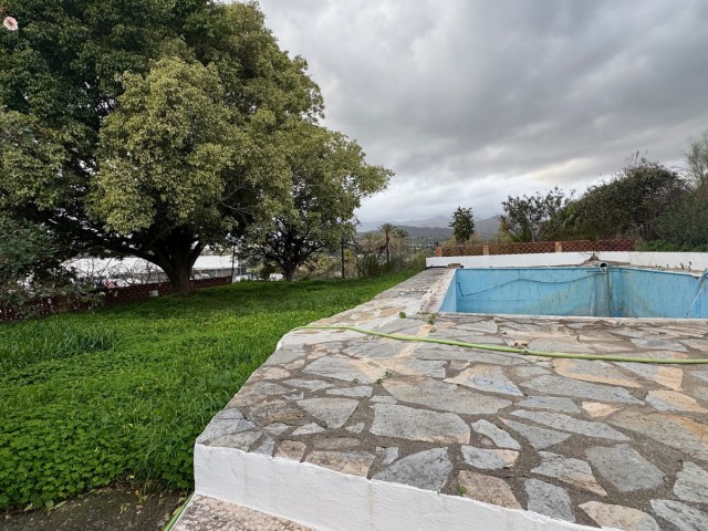 4 Schlafzimmer Villa in Estepona