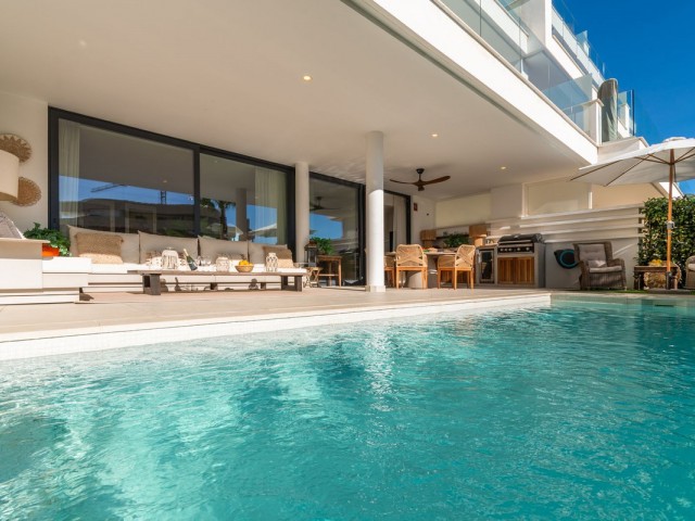 3 Bedrooms Apartment in Fuengirola