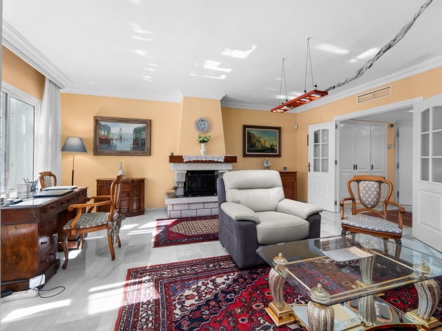 3 Bedrooms Apartment in Mijas