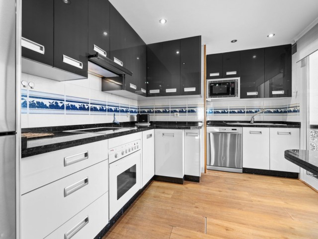 3 Makuuhuoneen Huoneisto Mijas