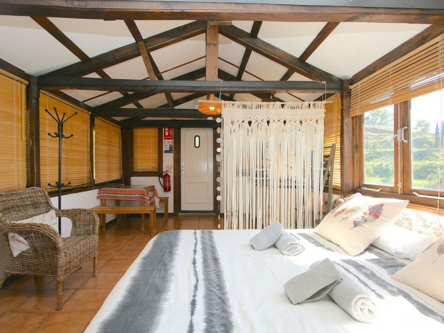 8 Bedrooms Villa in Mijas