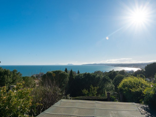 4 Bedrooms Townhouse in Estepona